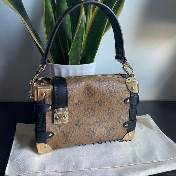 Louis Vuitton EXCLUSIVE Side Trunk PM Reverse Monogram - Picture 4 of 4